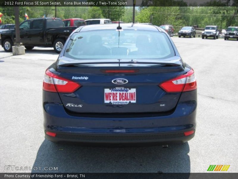 Kona Blue Metallic / Two-Tone Sport 2012 Ford Focus SE Sport Sedan