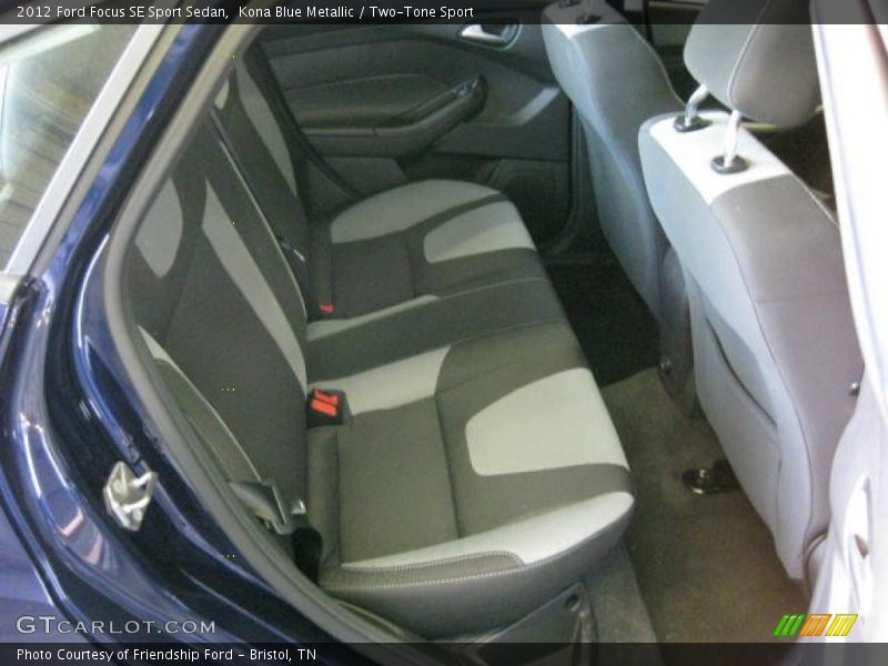 Kona Blue Metallic / Two-Tone Sport 2012 Ford Focus SE Sport Sedan