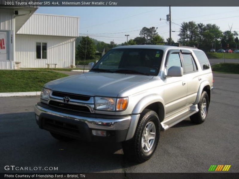 Millennium Silver Metallic / Gray 2001 Toyota 4Runner SR5 4x4