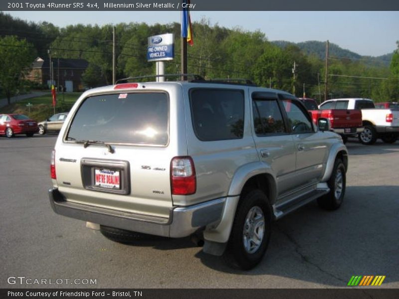 Millennium Silver Metallic / Gray 2001 Toyota 4Runner SR5 4x4