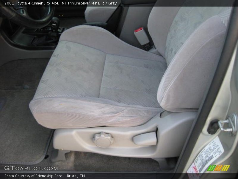 Millennium Silver Metallic / Gray 2001 Toyota 4Runner SR5 4x4