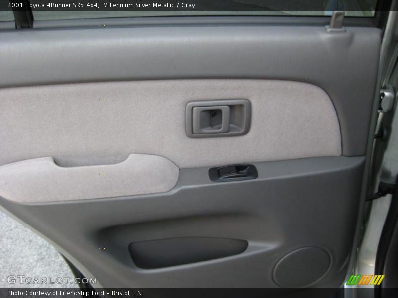 Millennium Silver Metallic / Gray 2001 Toyota 4Runner SR5 4x4