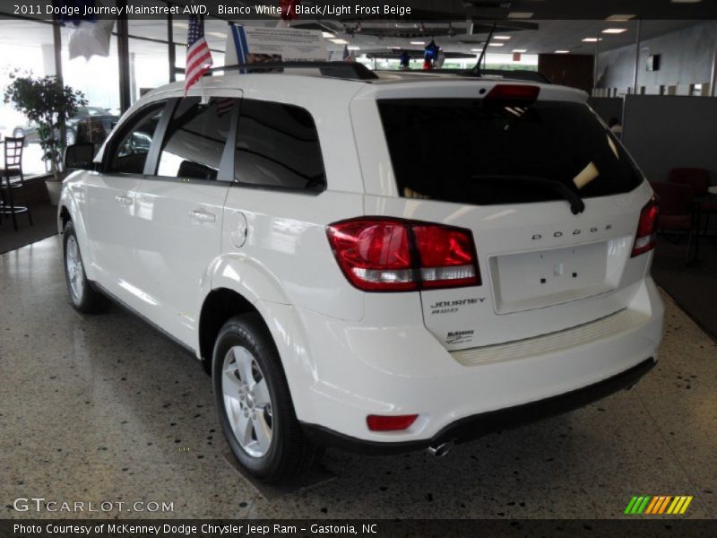 Bianco White / Black/Light Frost Beige 2011 Dodge Journey Mainstreet AWD