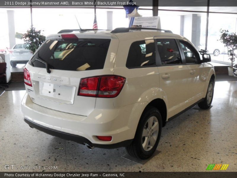 Bianco White / Black/Light Frost Beige 2011 Dodge Journey Mainstreet AWD