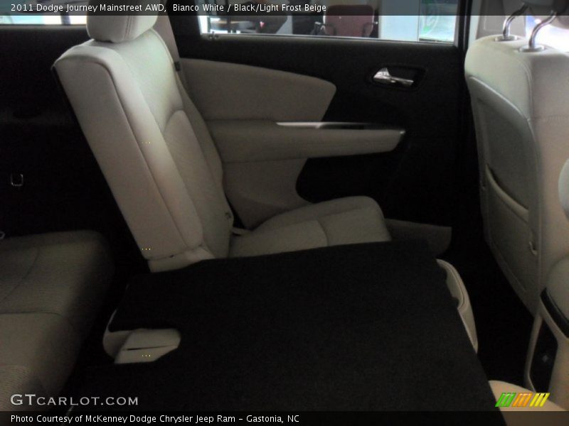 Bianco White / Black/Light Frost Beige 2011 Dodge Journey Mainstreet AWD