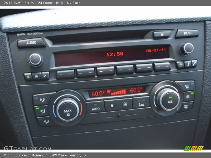 Controls of 2012 1 Series 135i Coupe