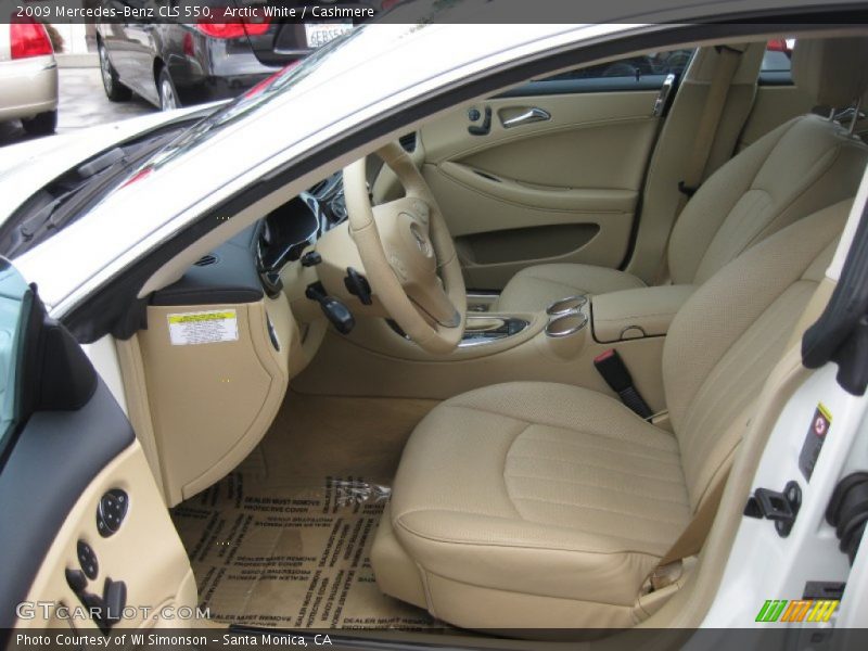 Arctic White / Cashmere 2009 Mercedes-Benz CLS 550