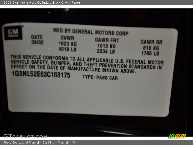 Black Onyx / Pewter 2003 Oldsmobile Alero GL Sedan
