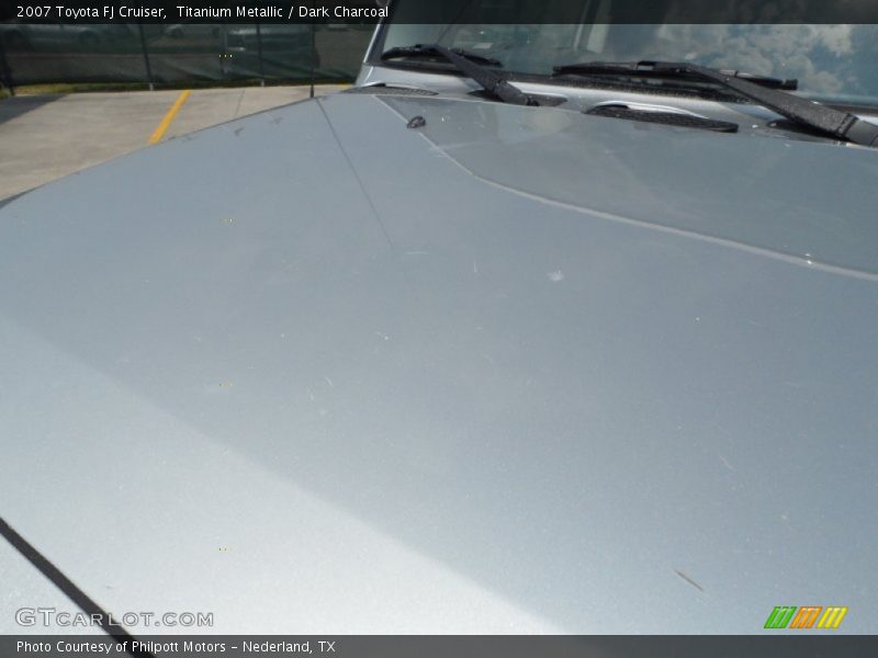 Titanium Metallic / Dark Charcoal 2007 Toyota FJ Cruiser