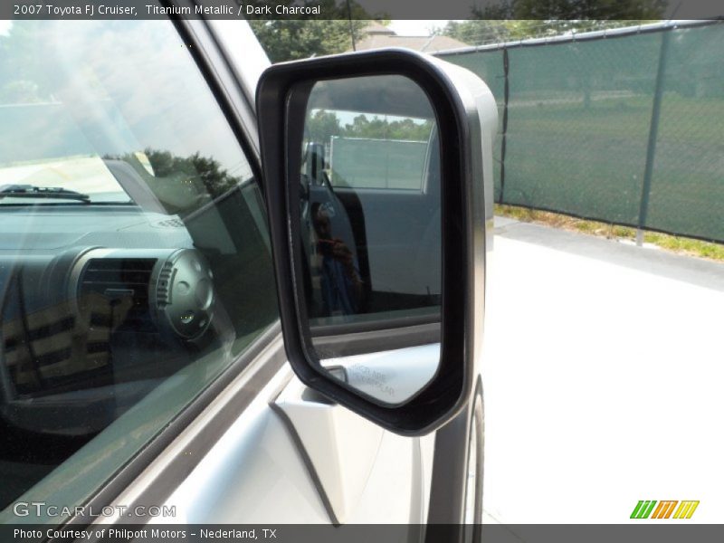 Titanium Metallic / Dark Charcoal 2007 Toyota FJ Cruiser