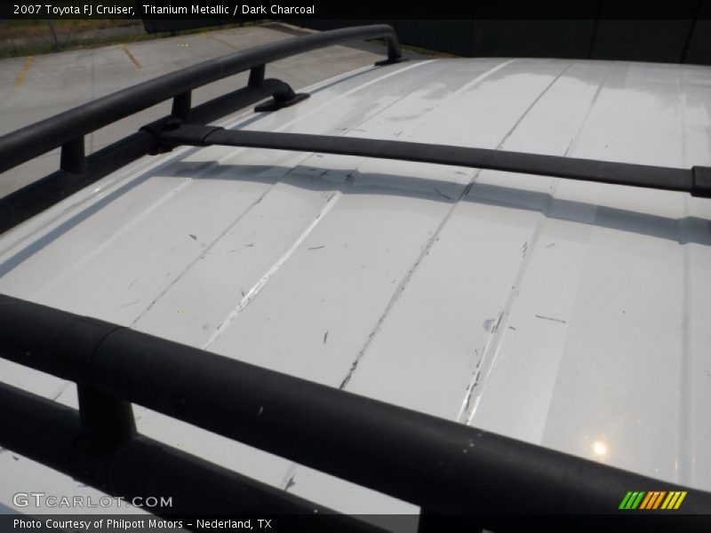 Titanium Metallic / Dark Charcoal 2007 Toyota FJ Cruiser