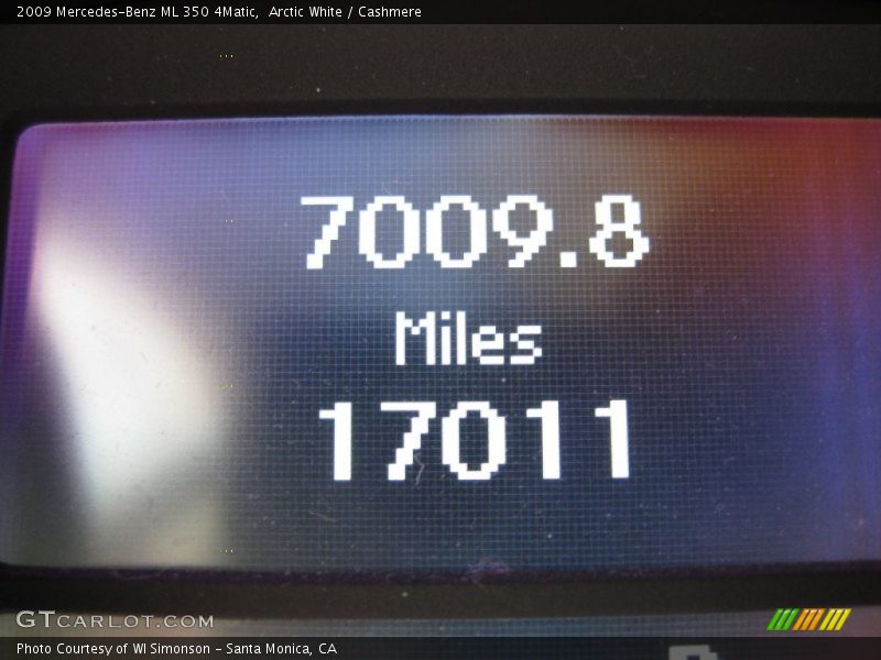 Arctic White / Cashmere 2009 Mercedes-Benz ML 350 4Matic