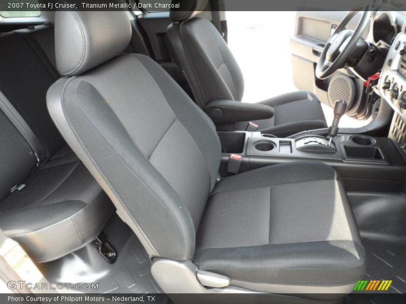 Titanium Metallic / Dark Charcoal 2007 Toyota FJ Cruiser