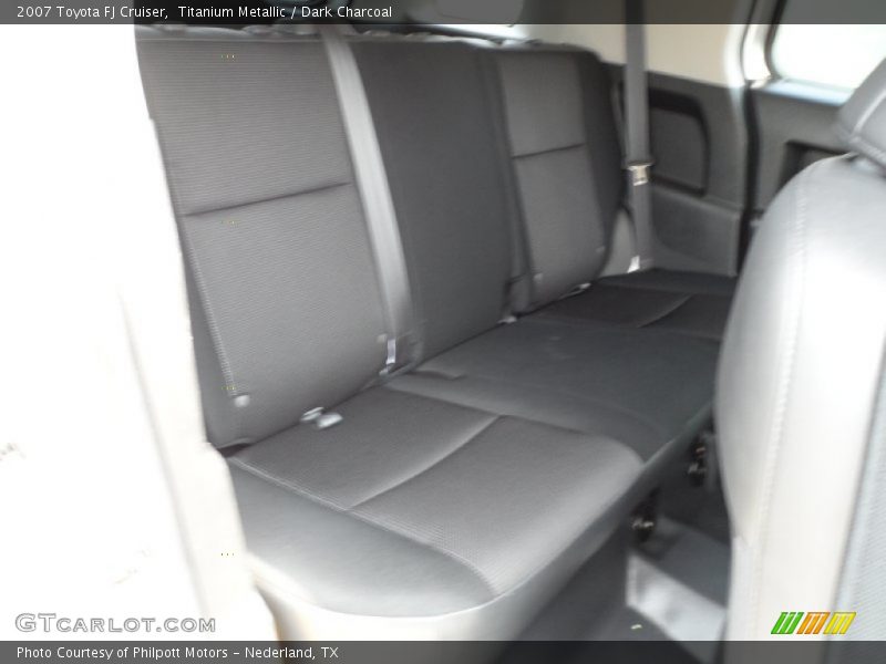 Titanium Metallic / Dark Charcoal 2007 Toyota FJ Cruiser