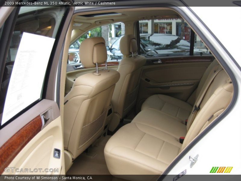 Arctic White / Cashmere 2009 Mercedes-Benz ML 350 4Matic