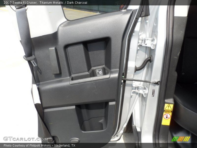 Titanium Metallic / Dark Charcoal 2007 Toyota FJ Cruiser