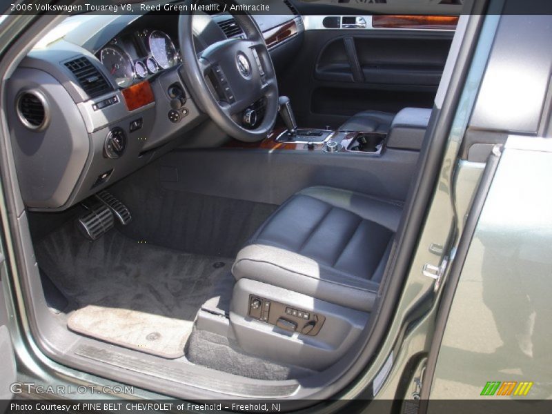  2006 Touareg V8 Anthracite Interior