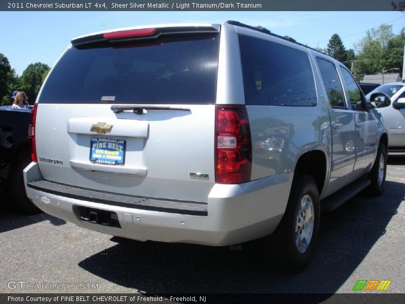 Sheer Silver Metallic / Light Titanium/Dark Titanium 2011 Chevrolet Suburban LT 4x4