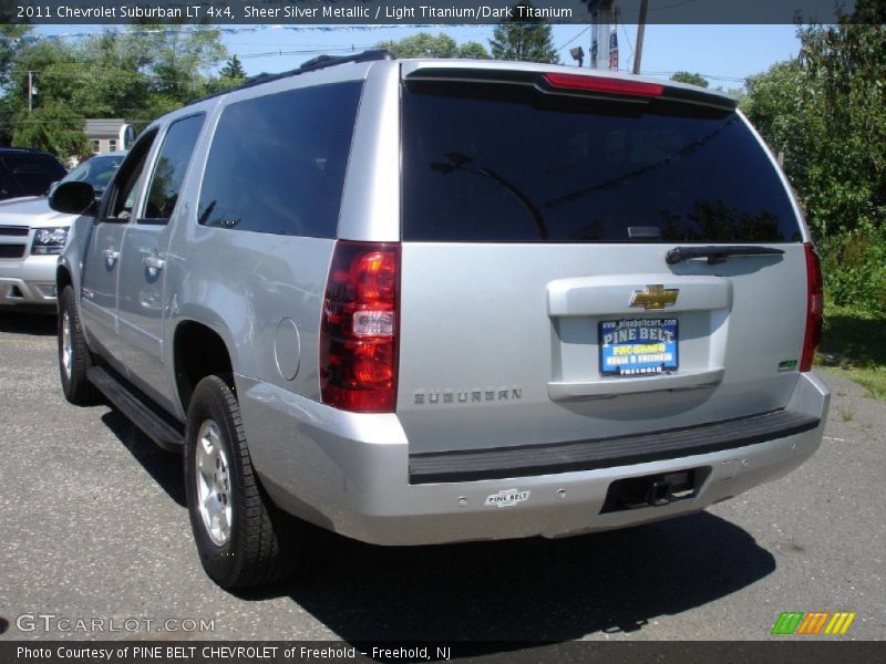 Sheer Silver Metallic / Light Titanium/Dark Titanium 2011 Chevrolet Suburban LT 4x4