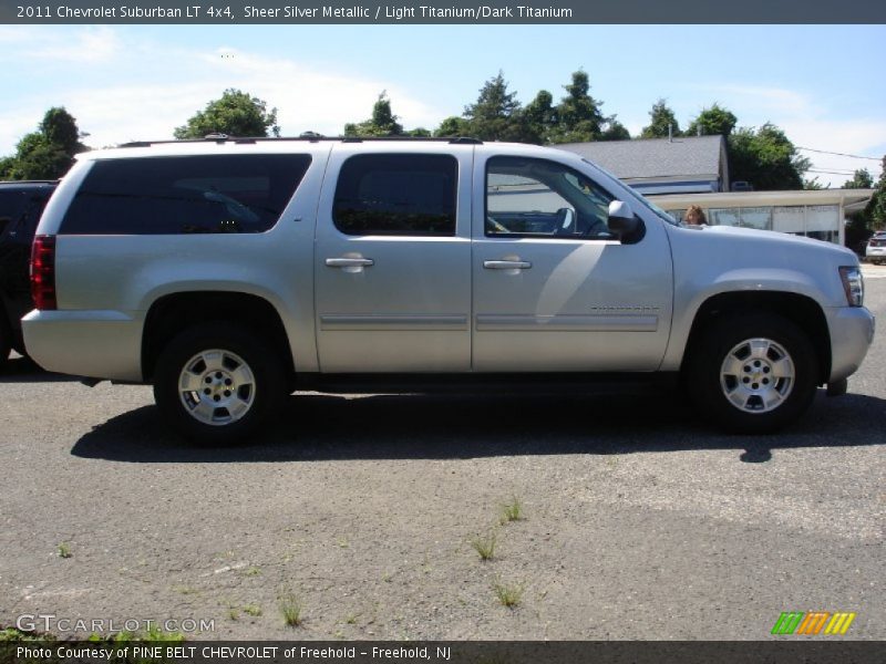 Sheer Silver Metallic / Light Titanium/Dark Titanium 2011 Chevrolet Suburban LT 4x4