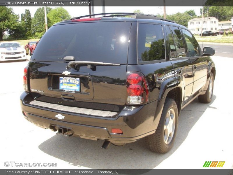 Black / Ebony 2009 Chevrolet TrailBlazer LT 4x4