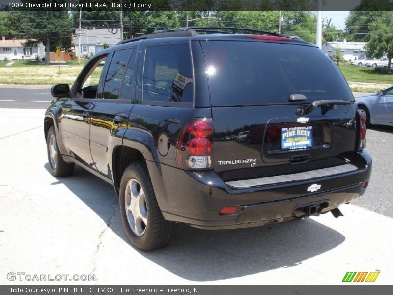 Black / Ebony 2009 Chevrolet TrailBlazer LT 4x4