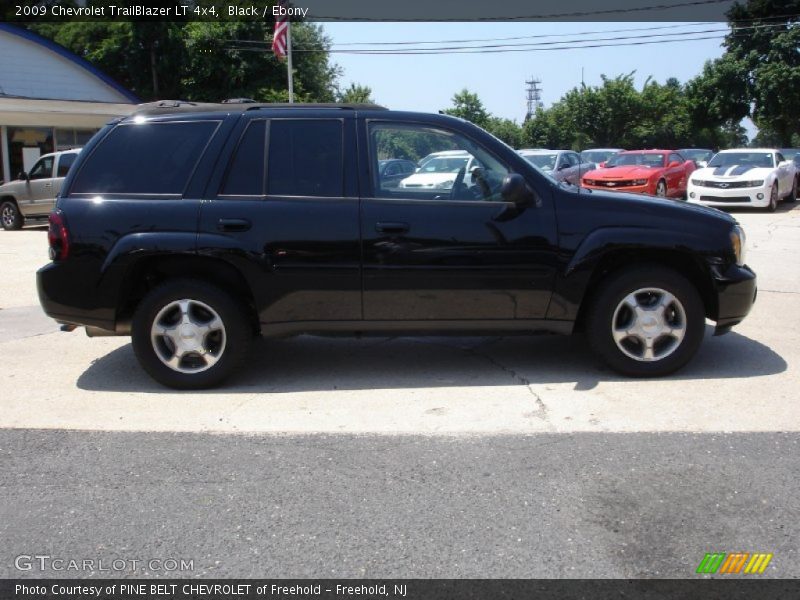 Black / Ebony 2009 Chevrolet TrailBlazer LT 4x4