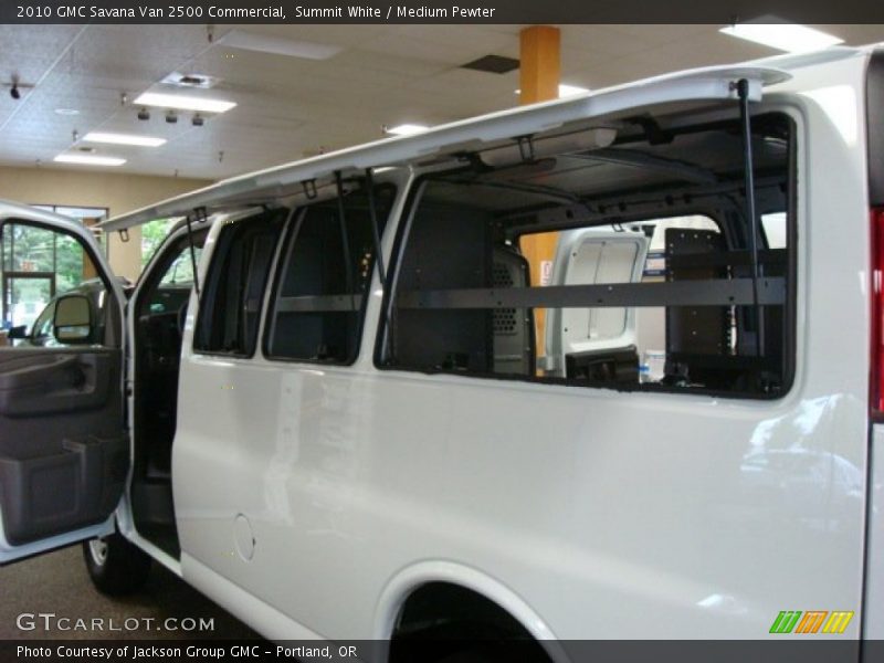 Summit White / Medium Pewter 2010 GMC Savana Van 2500 Commercial