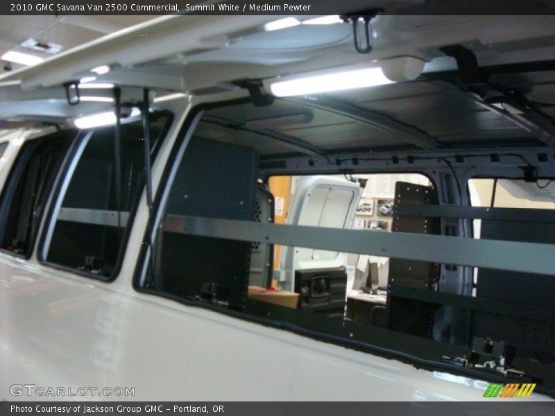 Summit White / Medium Pewter 2010 GMC Savana Van 2500 Commercial