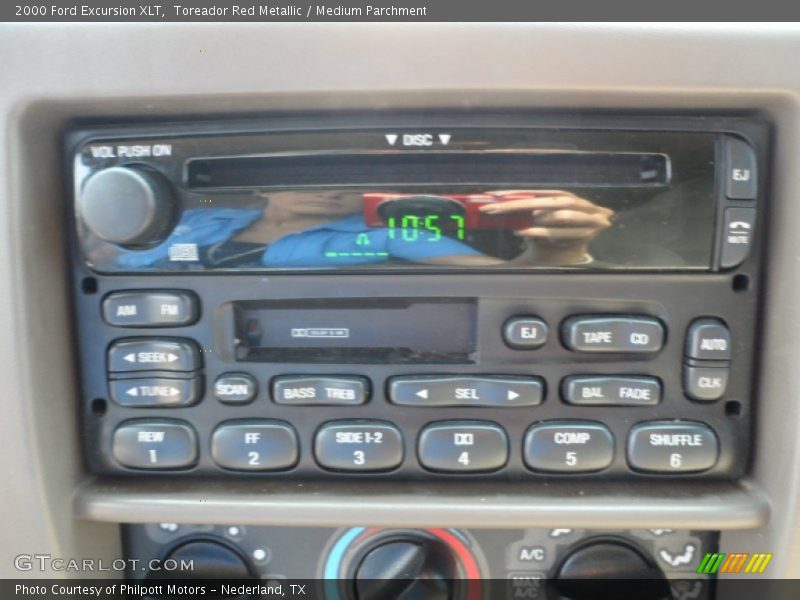 Controls of 2000 Excursion XLT