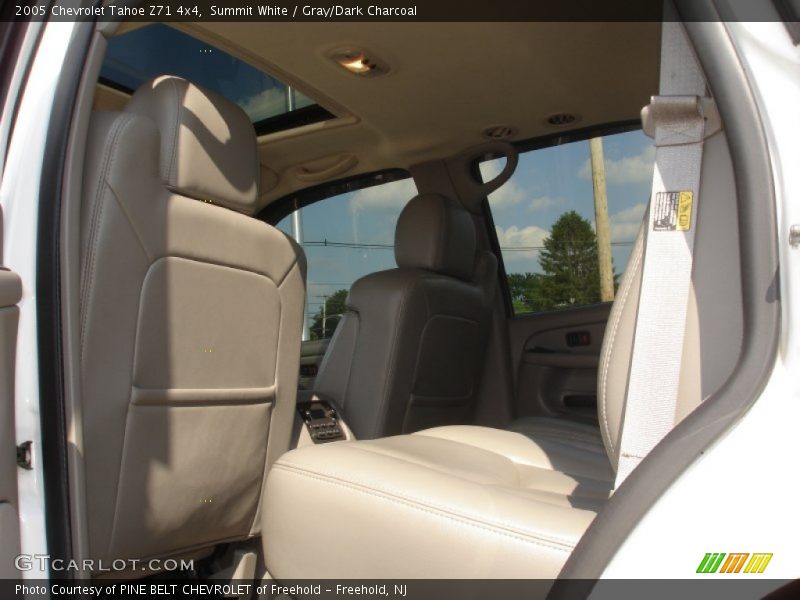 Summit White / Gray/Dark Charcoal 2005 Chevrolet Tahoe Z71 4x4