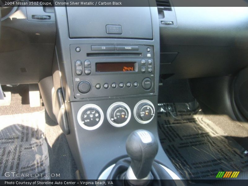 Chrome Silver Metallic / Carbon Black 2004 Nissan 350Z Coupe