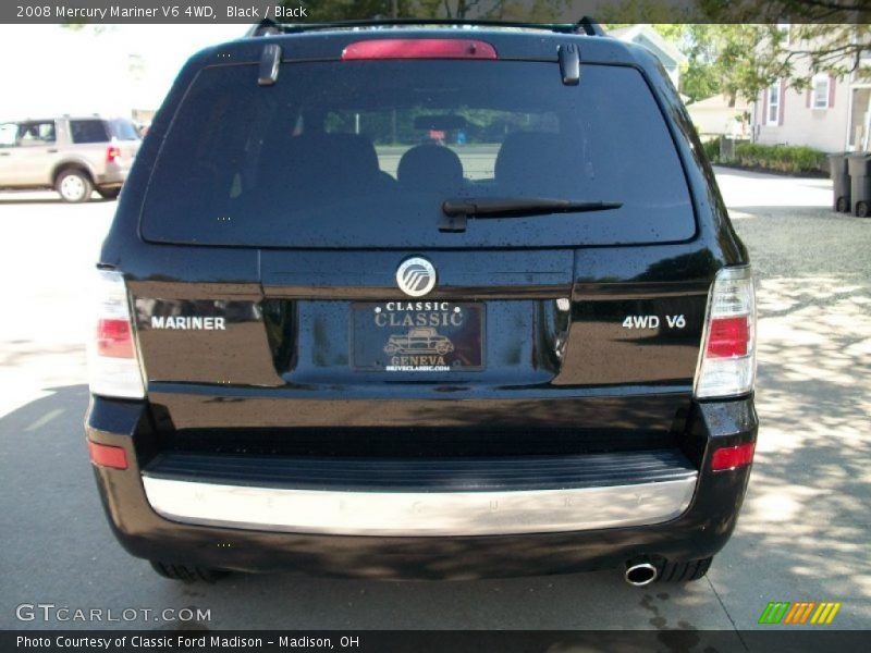 Black / Black 2008 Mercury Mariner V6 4WD