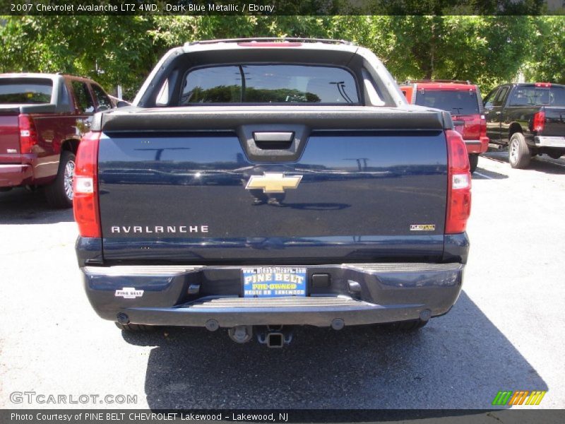 Dark Blue Metallic / Ebony 2007 Chevrolet Avalanche LTZ 4WD