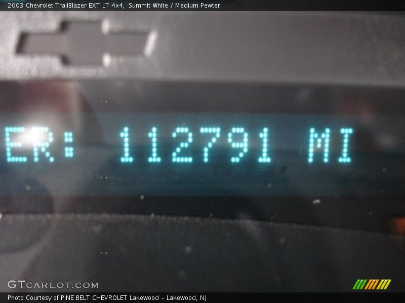 Summit White / Medium Pewter 2003 Chevrolet TrailBlazer EXT LT 4x4