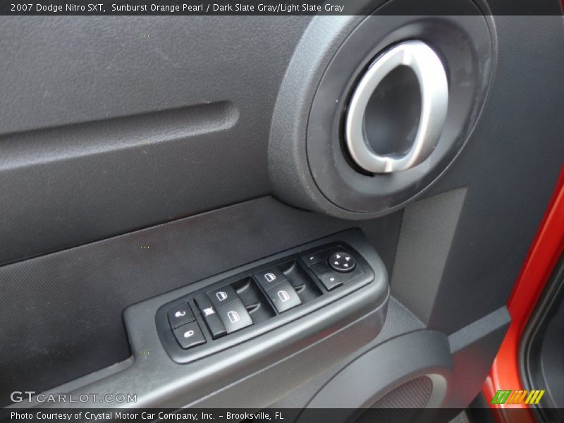 Sunburst Orange Pearl / Dark Slate Gray/Light Slate Gray 2007 Dodge Nitro SXT