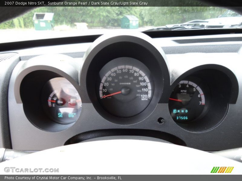 Sunburst Orange Pearl / Dark Slate Gray/Light Slate Gray 2007 Dodge Nitro SXT