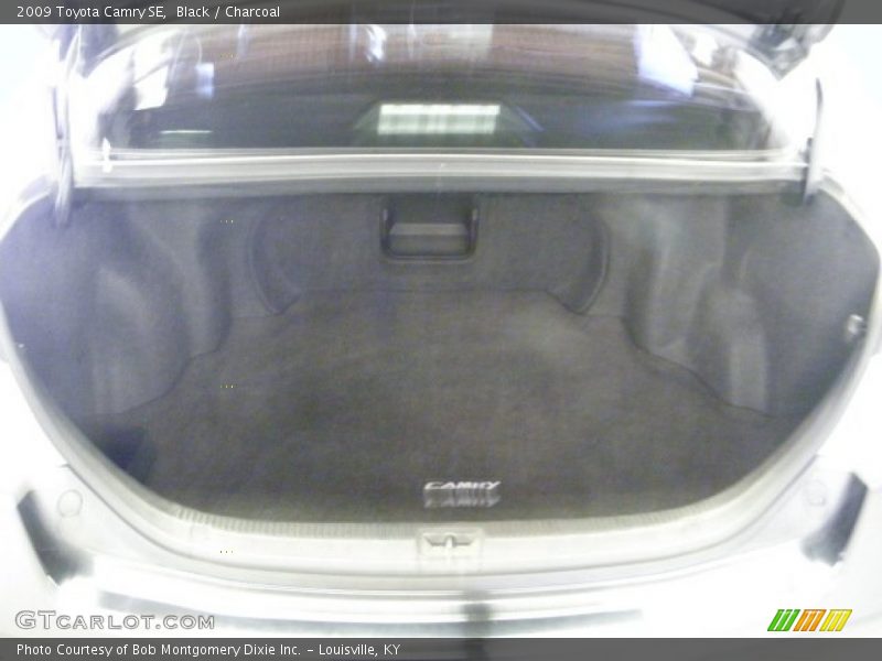 Black / Charcoal 2009 Toyota Camry SE