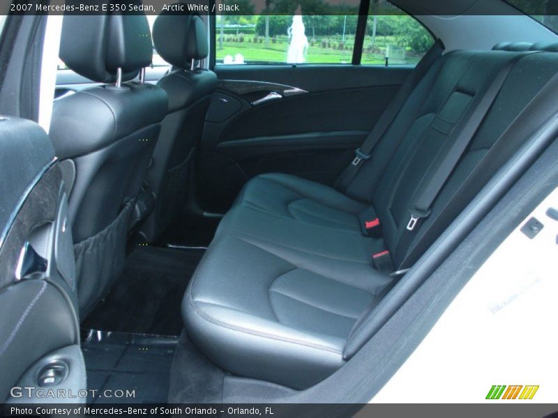 Arctic White / Black 2007 Mercedes-Benz E 350 Sedan