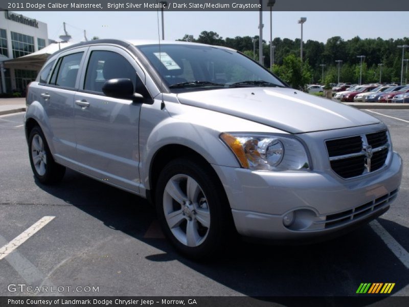 Bright Silver Metallic / Dark Slate/Medium Graystone 2011 Dodge Caliber Mainstreet