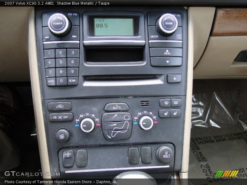 Controls of 2007 XC90 3.2 AWD