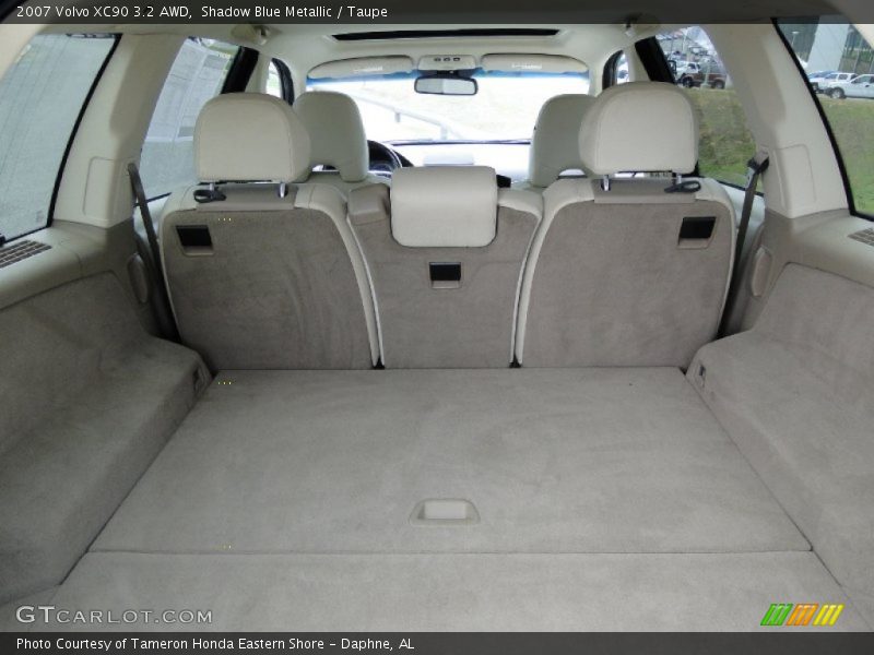  2007 XC90 3.2 AWD Trunk