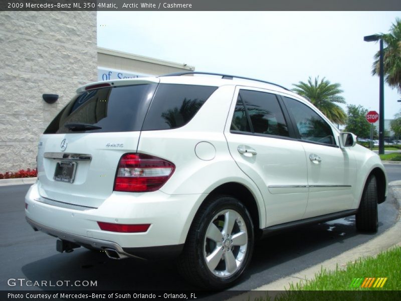 Arctic White / Cashmere 2009 Mercedes-Benz ML 350 4Matic