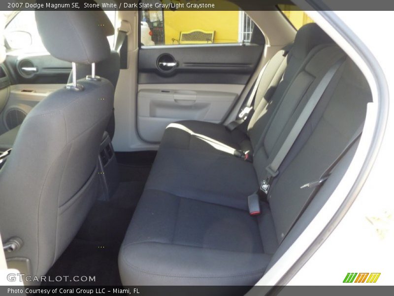Stone White / Dark Slate Gray/Light Graystone 2007 Dodge Magnum SE