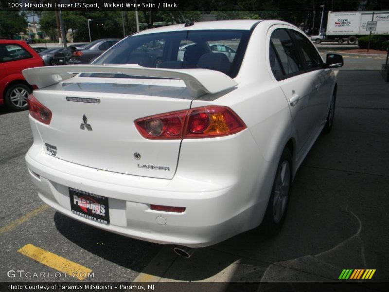 Wicked White Satin / Black 2009 Mitsubishi Lancer ES Sport