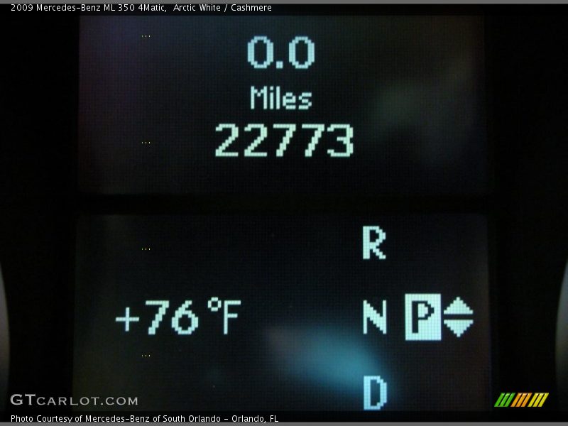 Arctic White / Cashmere 2009 Mercedes-Benz ML 350 4Matic