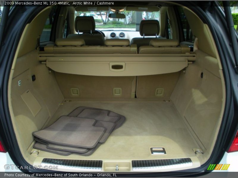 Arctic White / Cashmere 2009 Mercedes-Benz ML 350 4Matic
