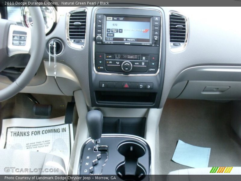 Natural Green Pearl / Black 2011 Dodge Durango Express