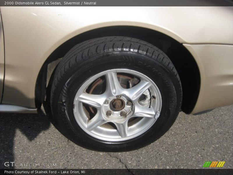 Silvermist / Neutral 2000 Oldsmobile Alero GL Sedan