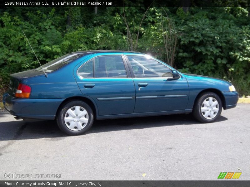 Blue Emerald Pearl Metallic / Tan 1998 Nissan Altima GLE